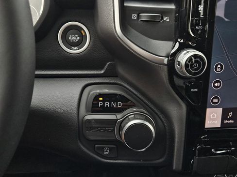 New 2026 RAM 1500 2WD Crew Cab image 20