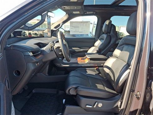 New 2025 Lincoln Navigator L Black Label image 7