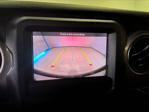 Used 2021 Jeep Wrangler Unlimited Sport image 14