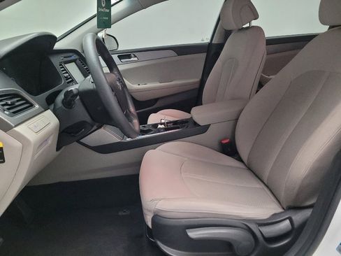 Used 2017 Hyundai Sonata SE FWD image 17