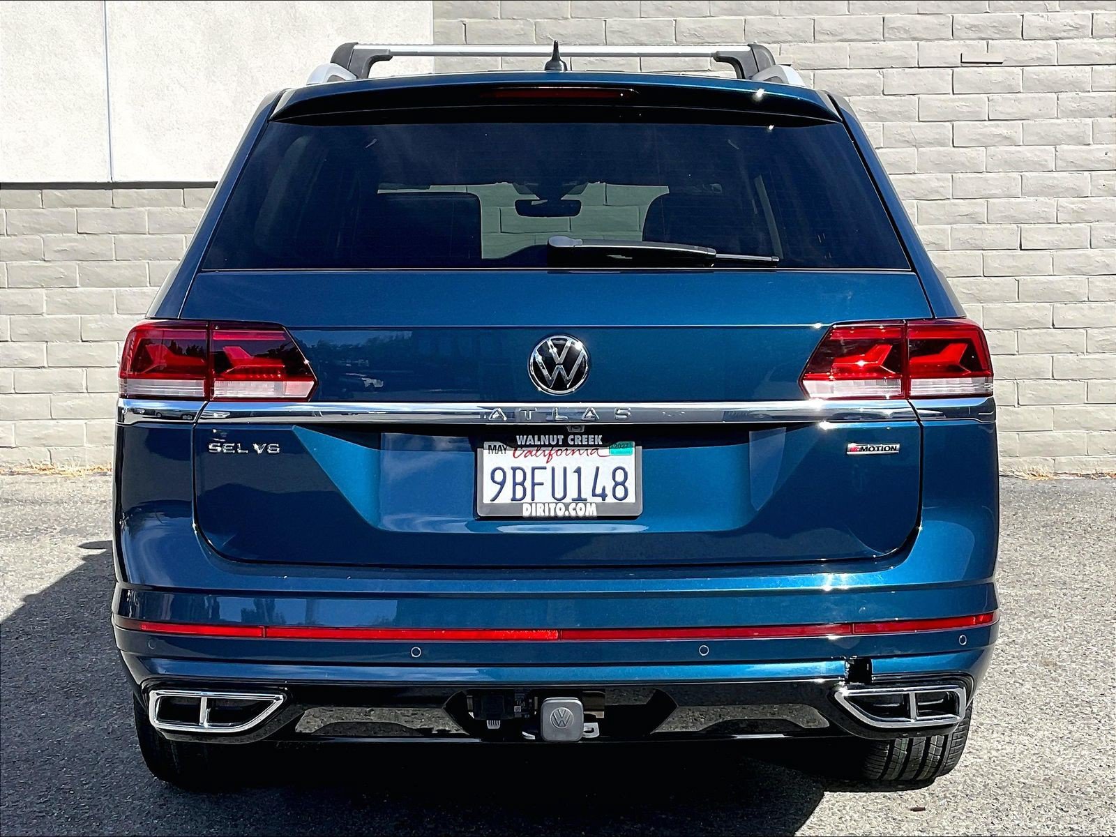 Certified 2022 Volkswagen Atlas SEL Premium AWD/4WD image 3