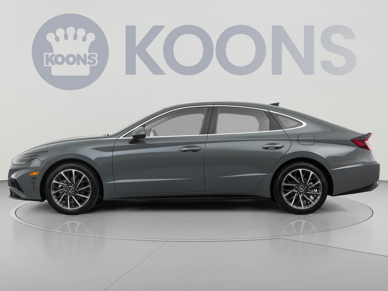 Used 2021 Hyundai Sonata Limited w/ Cargo Package FWD image 2