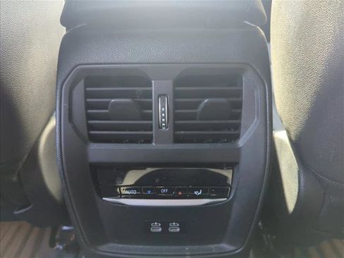 Used 2021 BMW 330i Sedan w/ Convenience Package image 17