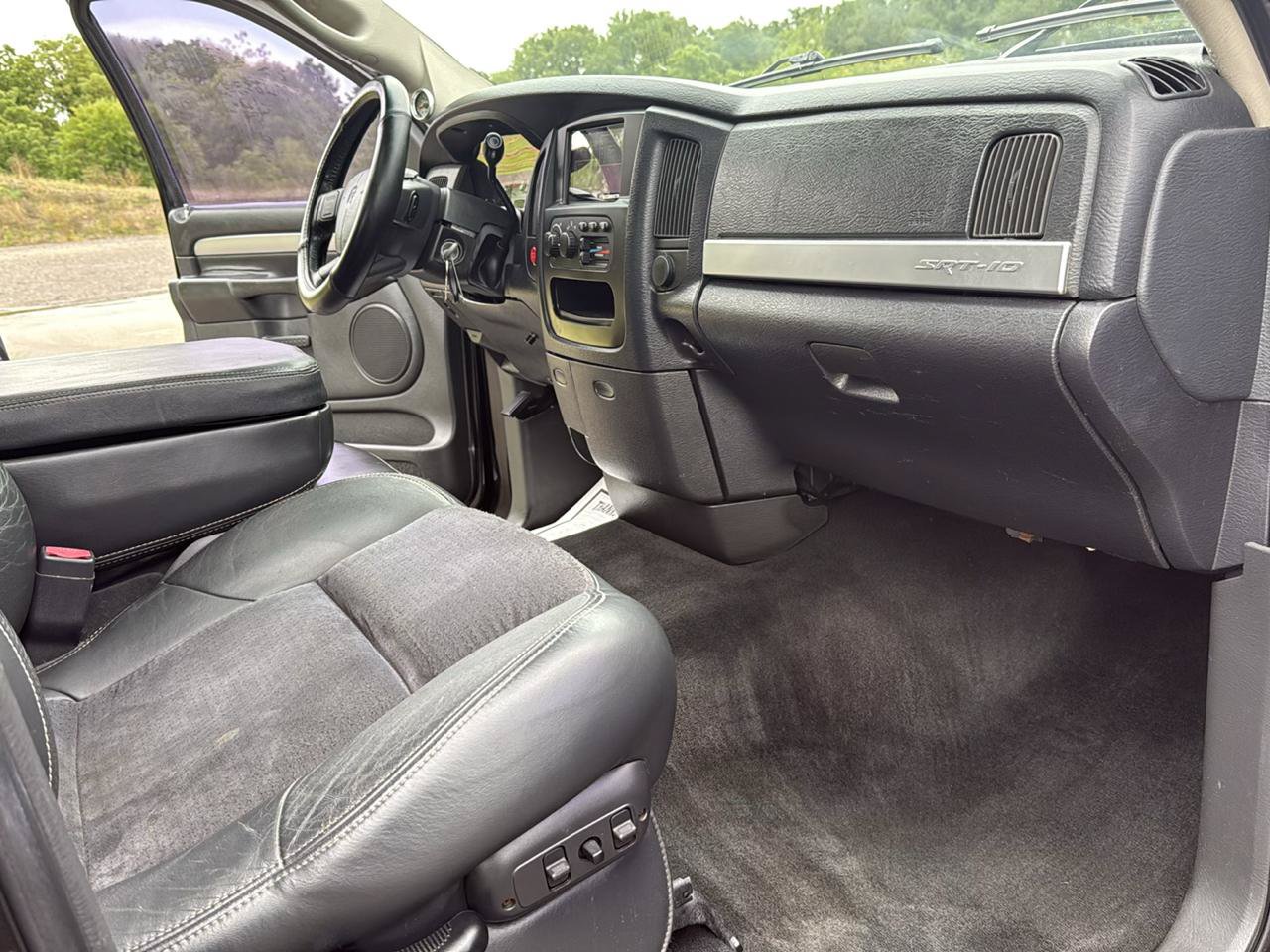 Used 2005 Dodge Ram 1500 Truck 2WD Quad Cab image 28
