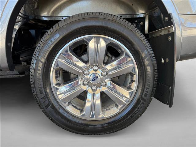 Used 2018 Ford F150 Lariat w/ Equipment Group 502A Luxury AWD/4WD image 23