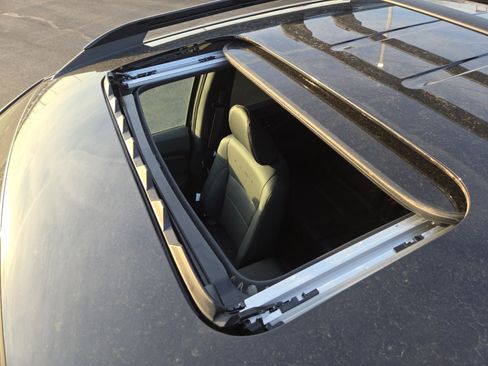 New 2026 Honda Ridgeline Black Edition image 4