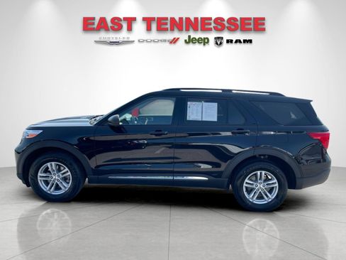 Used 2023 Ford Explorer XLT w/ Equipment Group 202A AWD/4WD image 6