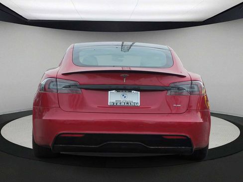 Used 2021 Tesla Model S Plaid image 7