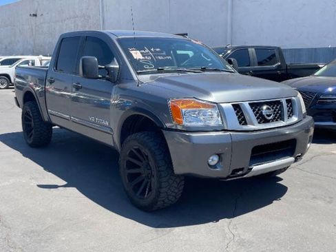Used 2015 Nissan Titan PRO-4X w/ Pro-4x Luxury Package AWD/4WD image 1