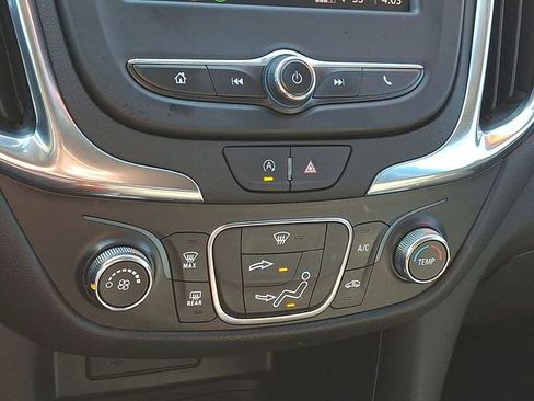 Certified 2023 Chevrolet Equinox LT w/ LPO, Floor Liner Package image 17