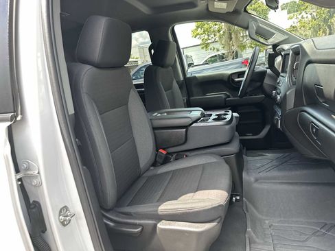 Certified 2025 Chevrolet Silverado 1500 Custom w/ LPO, Dark Essentials Package RWD image 19