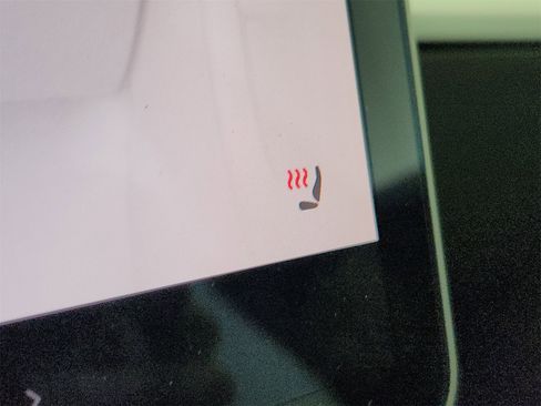 Used 2021 Tesla Model 3 Performance image 22