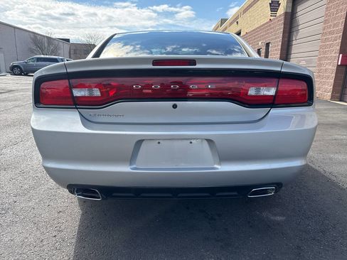 Used 2011 Dodge Charger Police w/ Convenience Group I image 17
