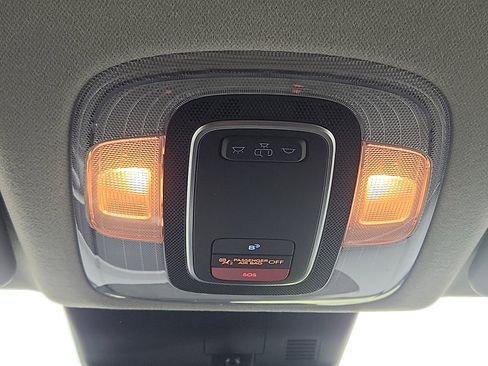 Used 2024 Hyundai Kona SEL AWD/4WD image 20