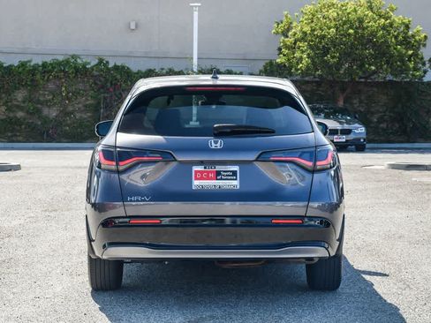 Used 2024 Honda HR-V EX-L image 8