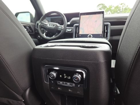New 2026 GMC Yukon AT4 w/ AT4 Premium Plus Package AWD/4WD image 29