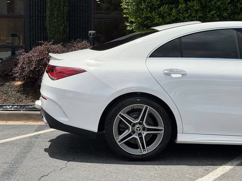 Used 2022 Mercedes-Benz CLA 250 4MATIC image 22