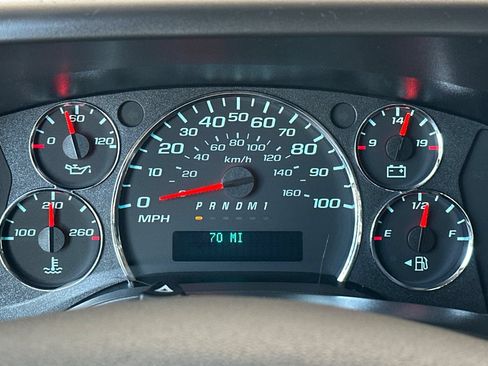 Certified 2025 Chevrolet Express 2500 w/ Driver Convenience Package RWD image 28