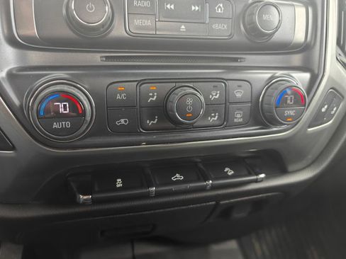 Used 2019 Chevrolet Silverado 1500 LT w/ All Star Edition AWD/4WD image 16