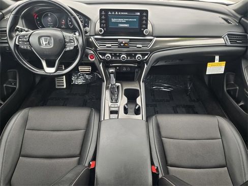 Used 2022 Honda Accord Sport image 11