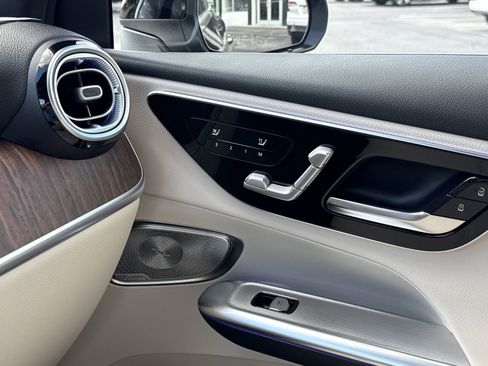 New 2026 Mercedes-Benz GLC 300 image 31