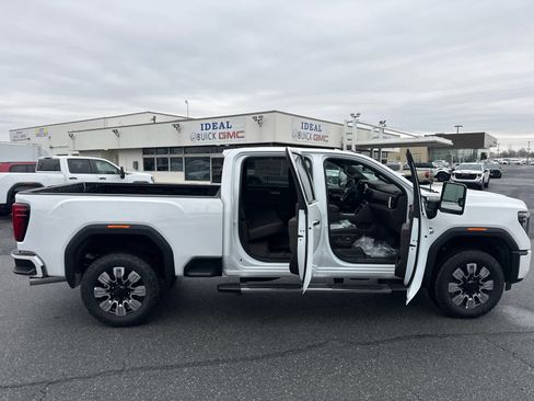 New 2025 GMC Sierra 2500 Denali w/ Denali Reserve Package image 23