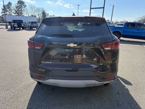 Used 2024 Chevrolet Blazer LT w/ Convenience Package image 7