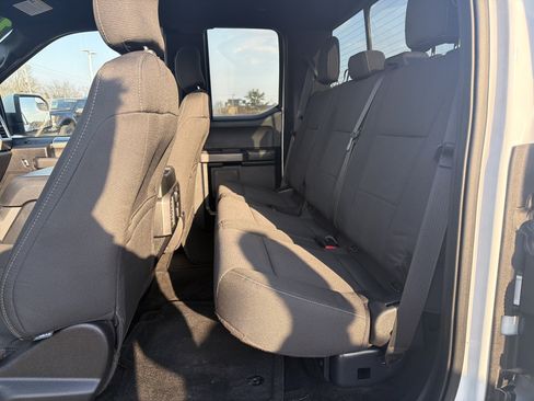 Used 2015 Ford F150 XLT w/ Equipment Group 302A Luxury image 13