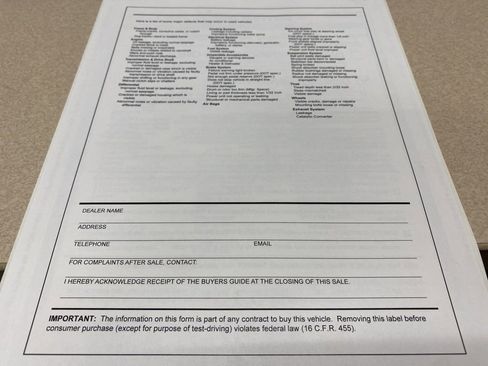 Used 2023 Chevrolet Equinox LT image 36