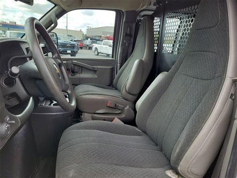 Certified 2021 Chevrolet Express 2500 w/ Driver Convenience Package image 18