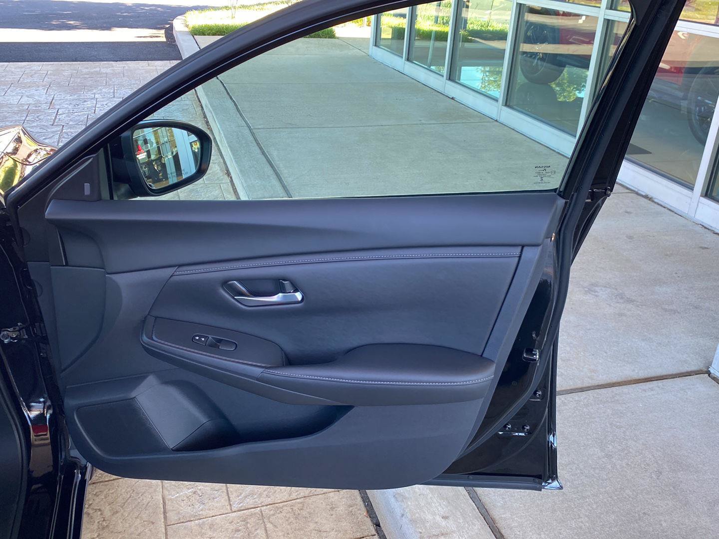 Certified 2025 Nissan Sentra SV w/ Trunk Package FWD image 21