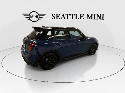 New 2026 MINI Cooper S image 11