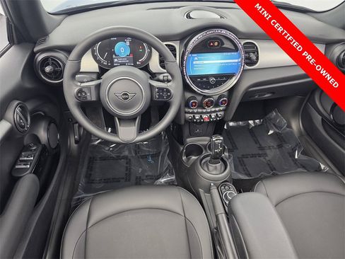 Used 2022 MINI Cooper Convertible image 13