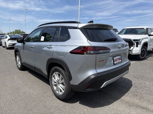 New 2026 Toyota Corolla Cross LE image 7