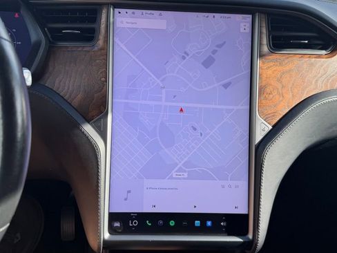 Used 2020 Tesla Model X Long Range image 77