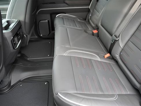 New 2026 GMC Sierra 1500 AT4X image 39