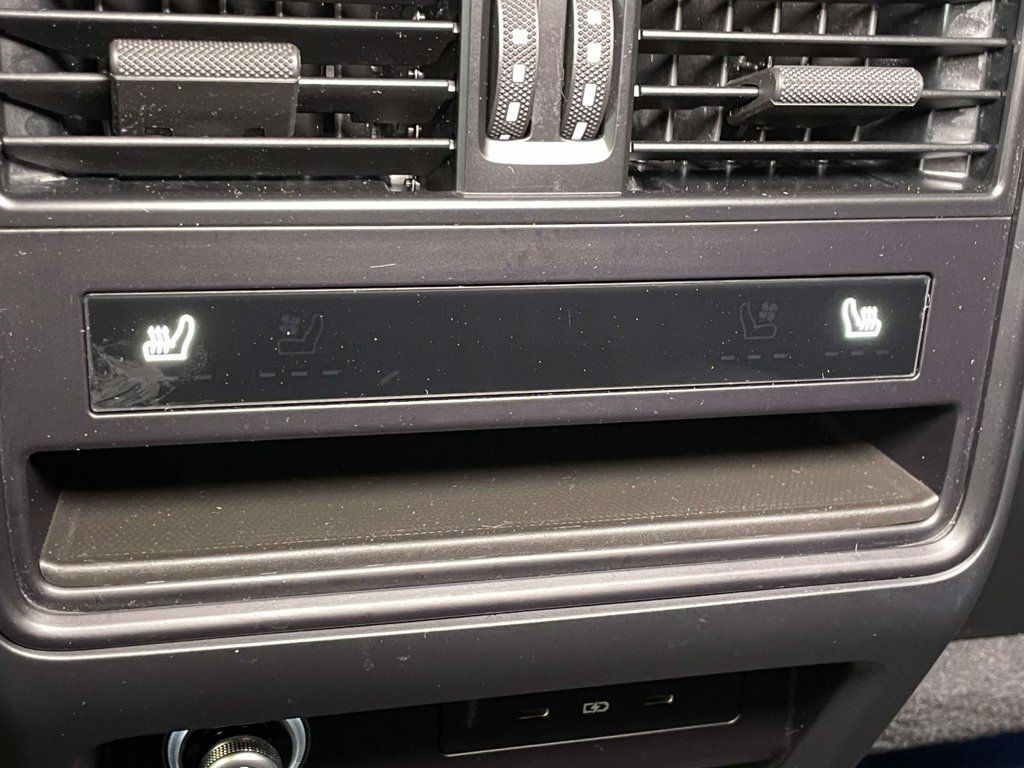 Certified 2024 Porsche Cayenne Turbo GT AWD/4WD image 24