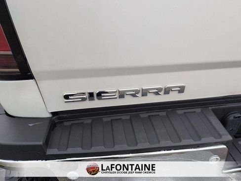 Used 2018 GMC Sierra 1500 Denali AWD/4WD image 10
