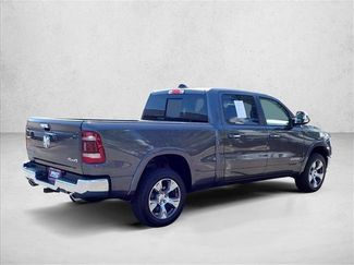 Used 2022 RAM 1500 Laramie AWD/4WD video 4