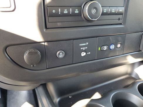 New 2025 Chevrolet Express 3500 w/ Power Convenience Package image 24