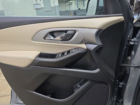 Used 2023 Chevrolet Traverse LT w/ LPO, Cargo Package image 28