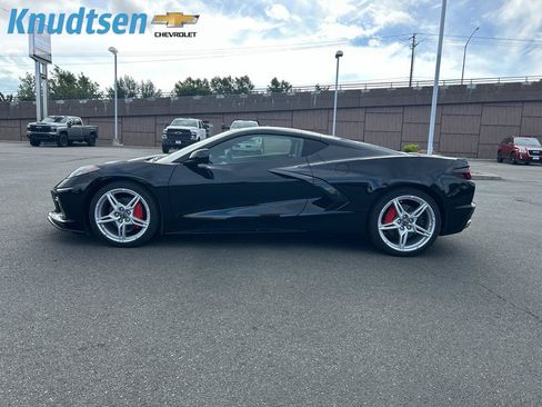 Used 2023 Chevrolet Corvette Stingray Preferred Cpe w/ Battery Protection Package RWD image 4