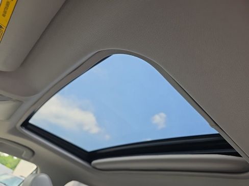 Certified 2022 Toyota RAV4 XLE Premium AWD/4WD image 2