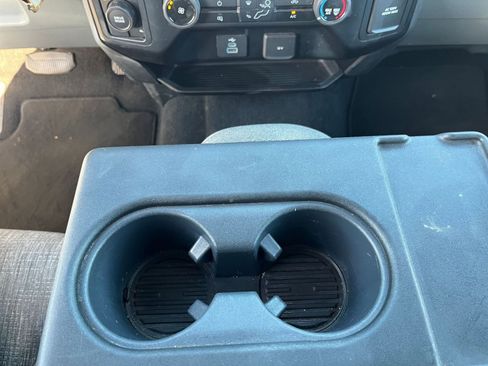 Used 2023 Ford F250 XLT image 40