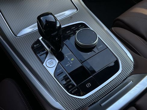 Used 2023 BMW X5 M50i w/ Climate Comfort Package image 18