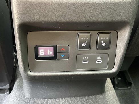 New 2026 Nissan Rogue Platinum w/ Platinum Premium Package AWD/4WD image 17