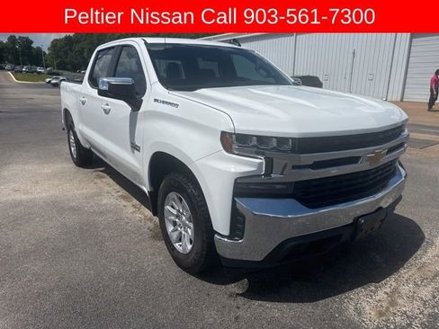 Used 2022 Chevrolet Silverado 1500 LT image 1