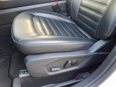 Used 2024 Ford Edge SEL AWD/4WD image 20