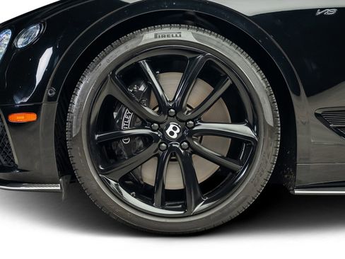 Used 2022 Bentley Continental GT AWD/4WD image 29