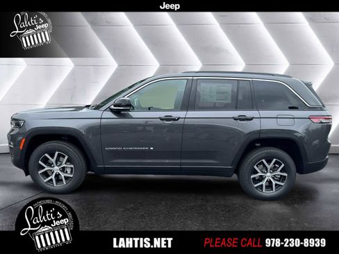 New 2025 Jeep Grand Cherokee Limited w/ Luxury Tech Group II image 3